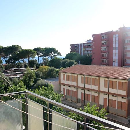 Cimarosa 5 Apartman Follonica Kültér fotó