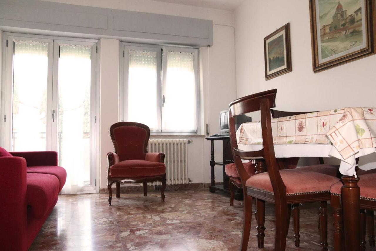 Cimarosa 5 Apartman Follonica Kültér fotó