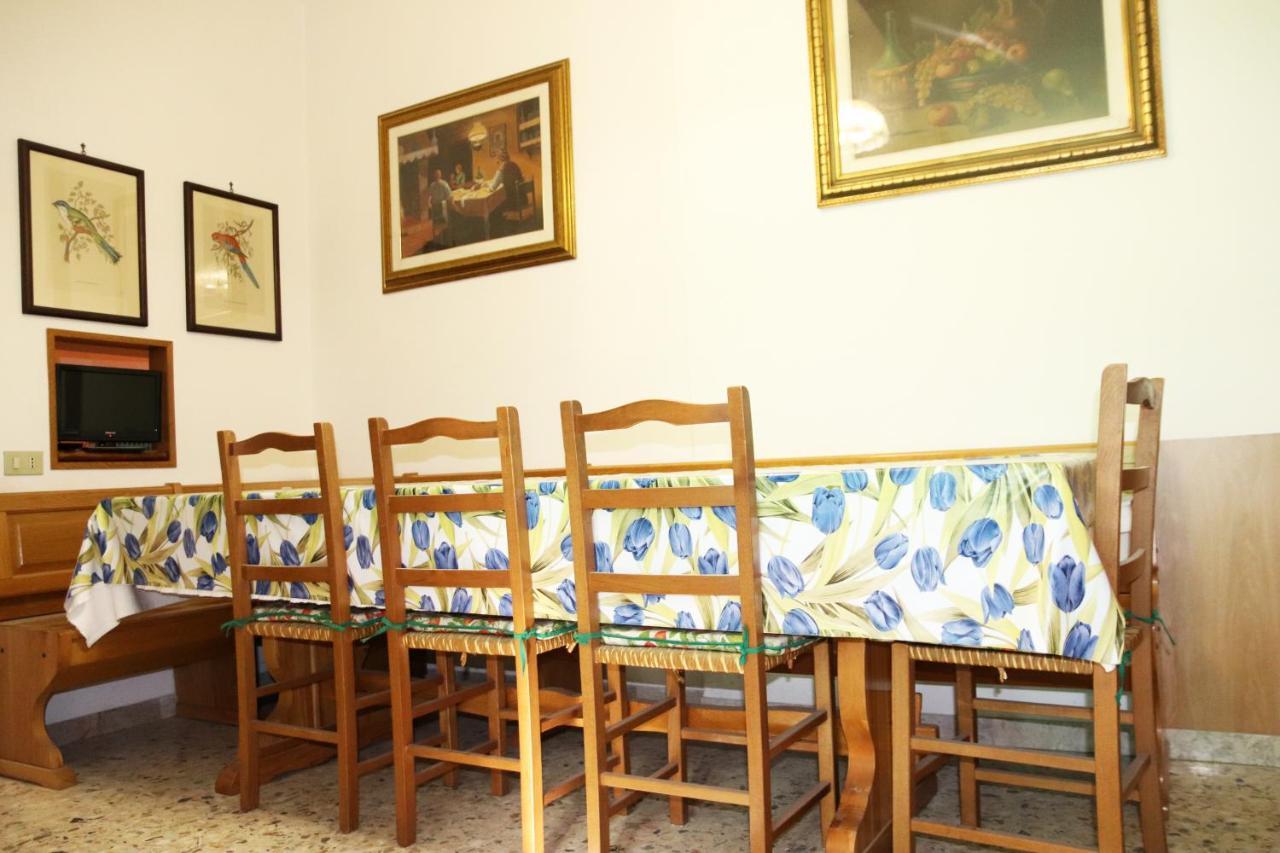 Cimarosa 5 Apartman Follonica Kültér fotó